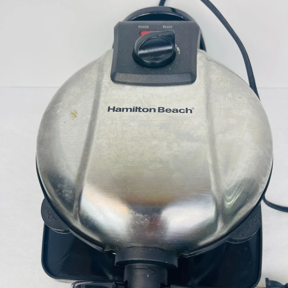 Hamilton Beach Flip Belgian Waffle Maker Stainless Steel Rotating Nonstick 26010